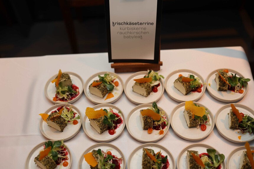 F91A8761.jpg F91A8761.jpg