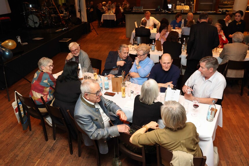 F91A9050.jpg F91A9050.jpg