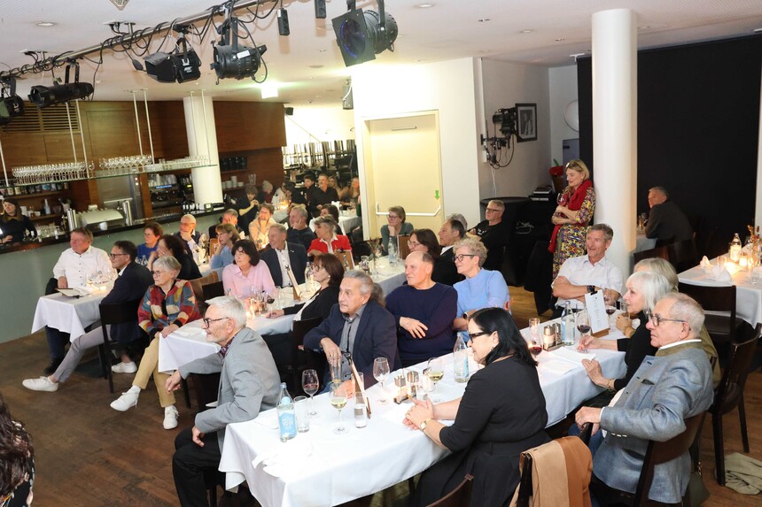 F91A9121.jpg F91A9121.jpg