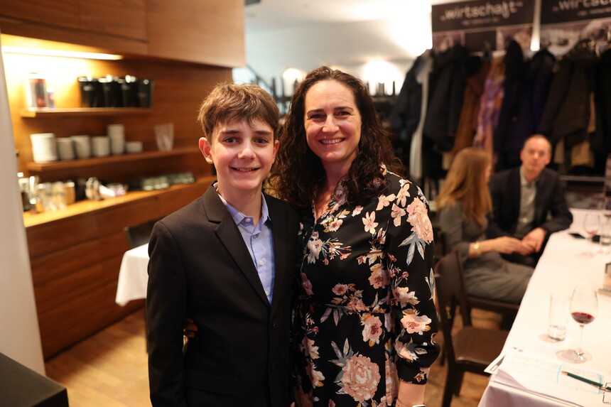 F91A9416.jpg F91A9416.jpg